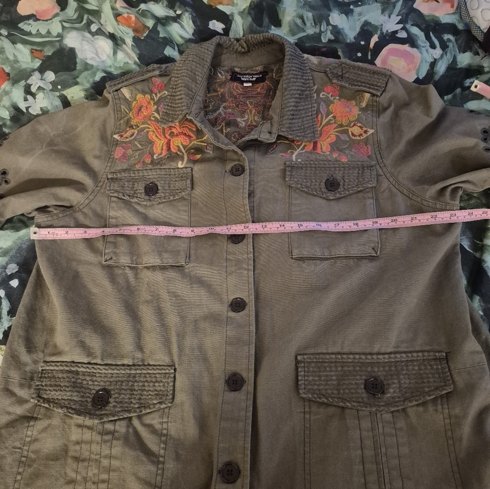 Johnny Was Embroidered Utility Jacket with Multicolor Floral Detail Xl Oversized - Picture 8 of 12